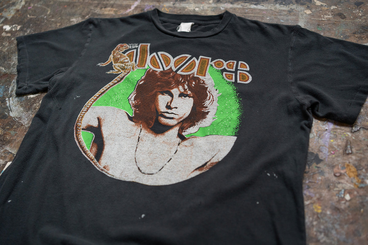 THE DOORS BREAK ON THROUGH '90S FIT – MadeWorn