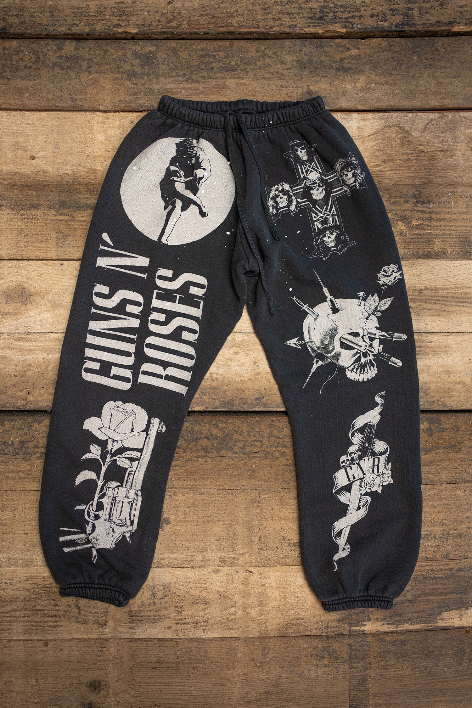 GUNS N' ROSES P.E. SWEATPANTS – MadeWorn