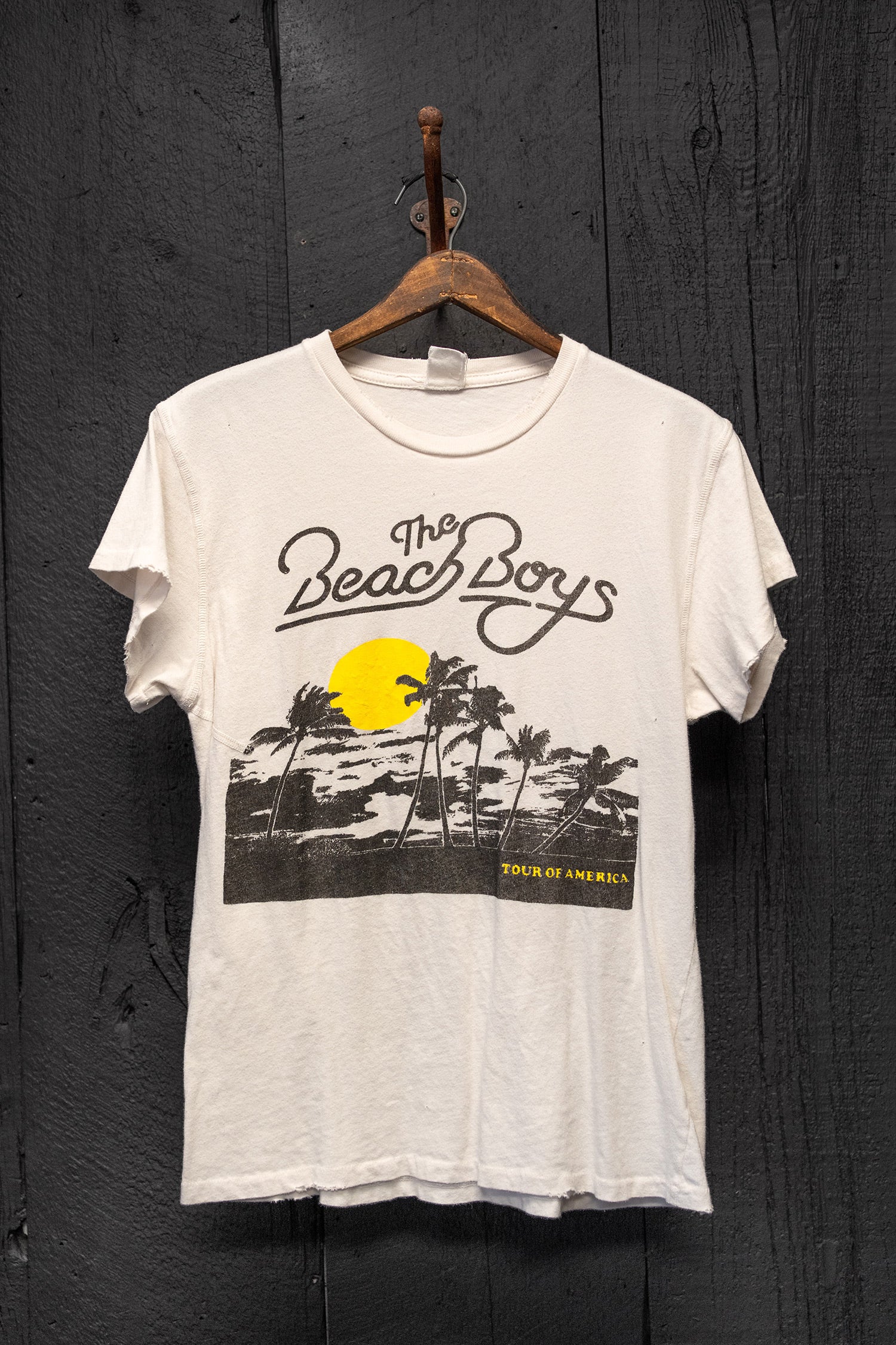 DEUXIEME CLASSE - タグ付新品⭐️ MADE WORN/メイドウォーン　The Beach Boys BEACH_BOYS_HEADER_1200x1200.