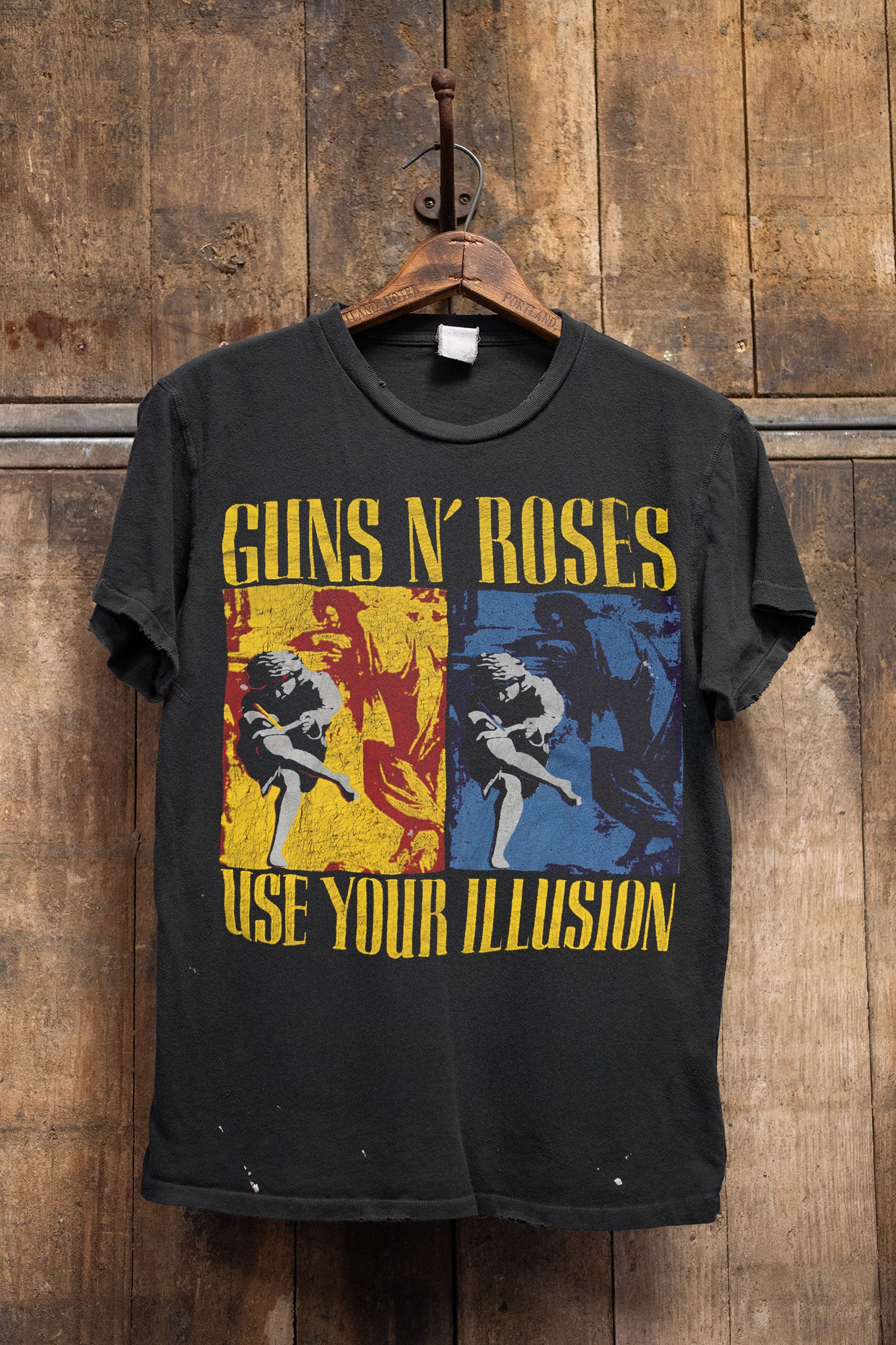 GUNS N