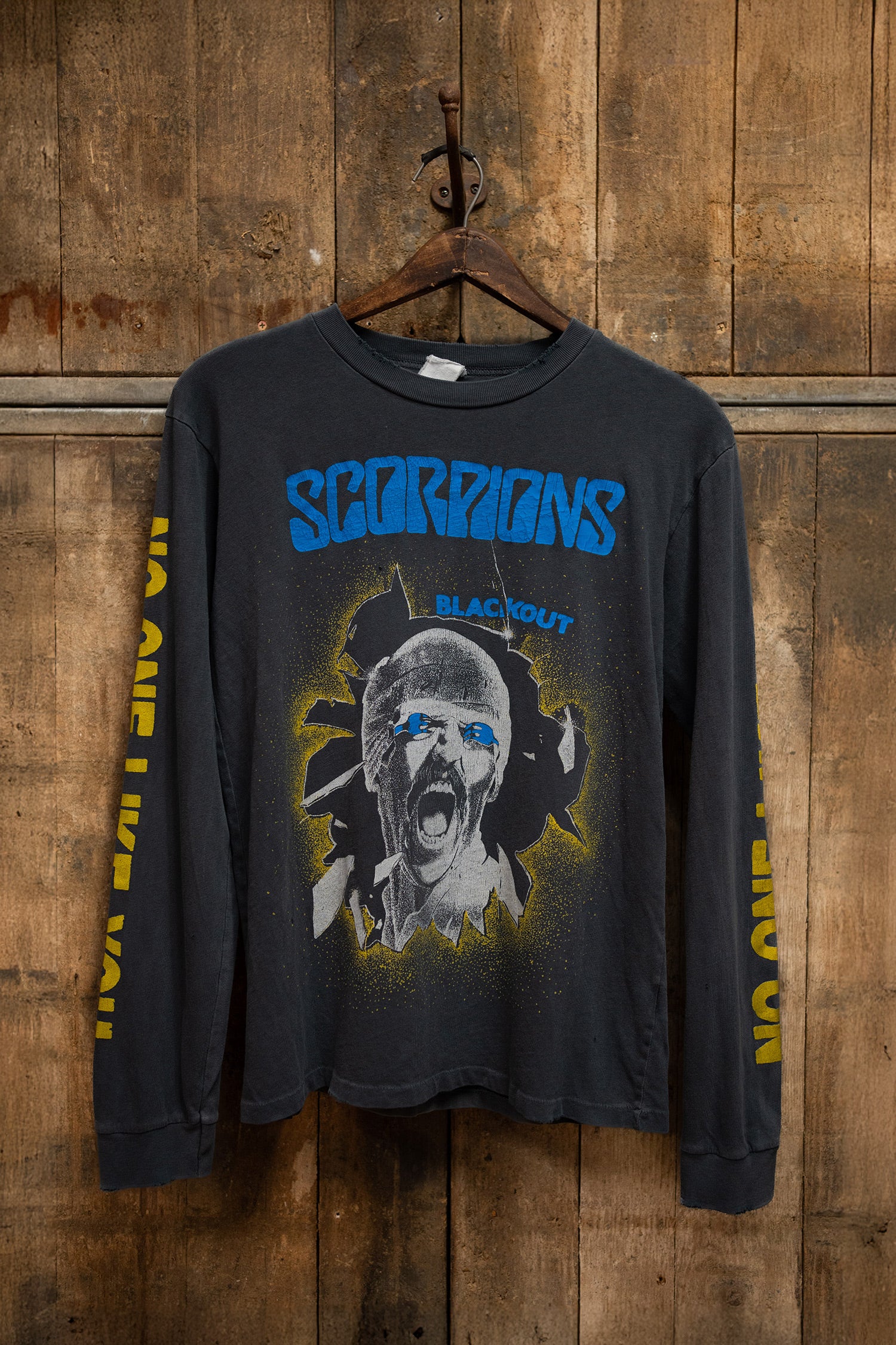 SCORPIONS NO ONE LIKE YOU LONG SLEEVE – MadeWorn